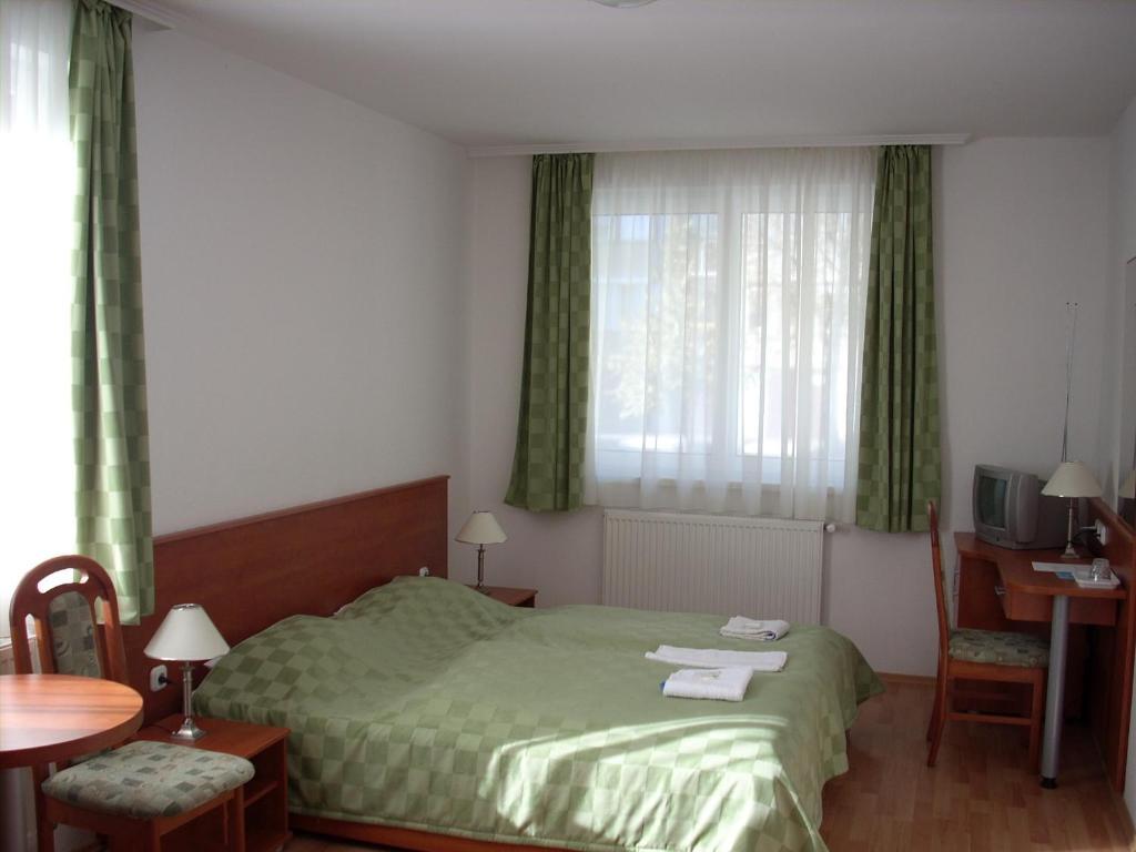 Hotel Kristaly Hajdúszoboszló Quarto foto